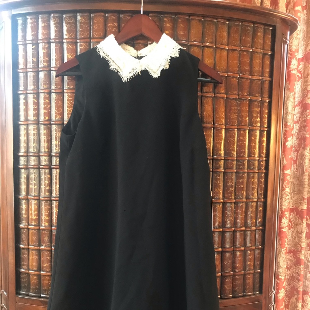 Nanette Lepore LBD with ivory lace collar